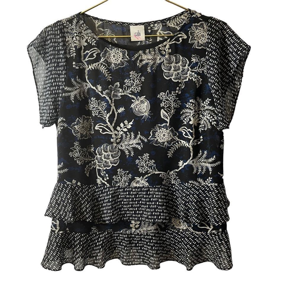 Cabi Hybrid Floral Navy Blouse Size Small - Picture 2 of 6